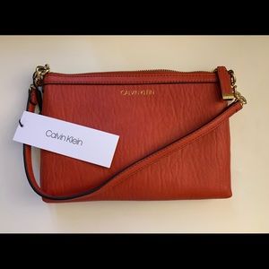 CALVIN KLEIN PURSE